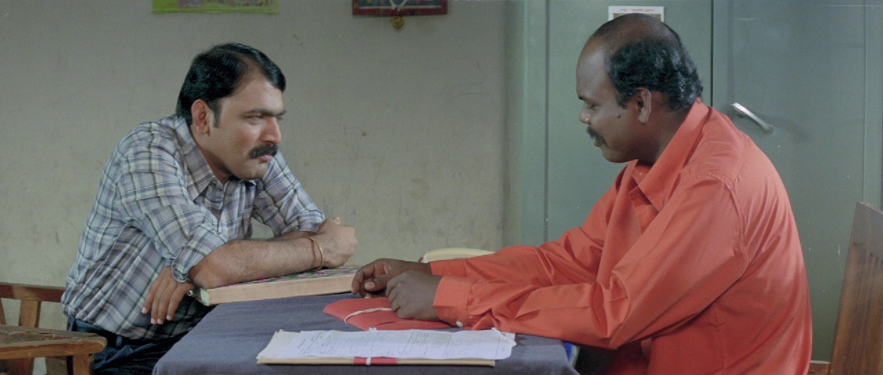 Jau Tithe Khau (2007) AMZN WEB-DL Marathi 1080p AVC DDP 2.0.mkv.0002